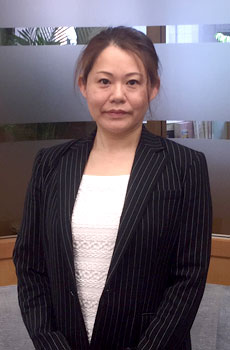 関端 麻紀子